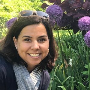 Meet your Posher, Gina